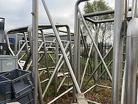 Partij roestvrijstaal - afbeelding 19 van  25