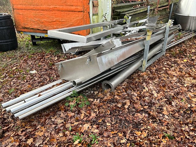 Partij roestvrijstaal - afbeelding 25 van  25