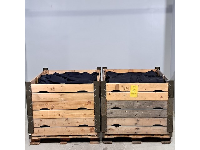 Partij rokjes en colberts - afbeelding 1 van  7