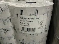 Partij rol wit kraft -tof- 60cm / 30grs 12kg per rol (20x) - afbeelding 3 van  3