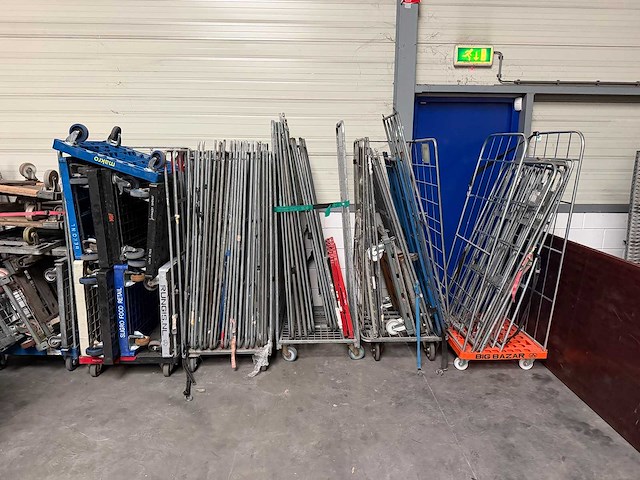 Partij rolcontainers - afbeelding 2 van  6