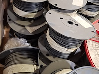 Partij rollen elektriciteitsdraad - afbeelding 7 van  8