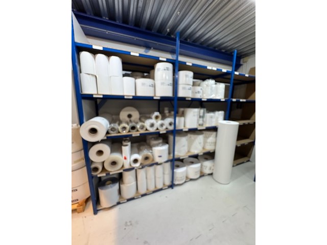 Partij rollen inkjetfolie en inkjetpapier o.a. vpf en synthogra, zelfklevend - afbeelding 1 van  30