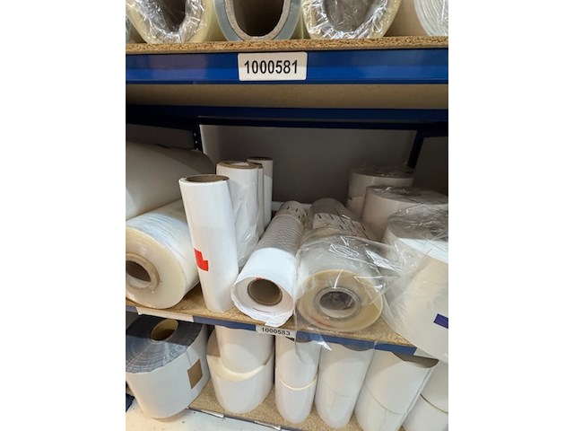 Partij rollen inkjetfolie en inkjetpapier o.a. vpf en synthogra, zelfklevend - afbeelding 27 van  30