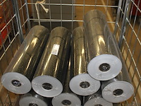 Partij rollen inpakpapier met opdruk c.a. 21 stuks - afbeelding 5 van  11