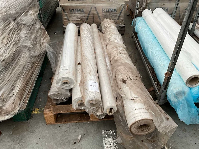 Partij rollen ldpe folie - afbeelding 1 van  5