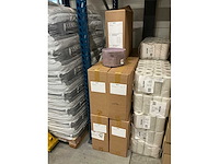 Partij rollen vilt met juteweefsel (108x) - afbeelding 5 van  5