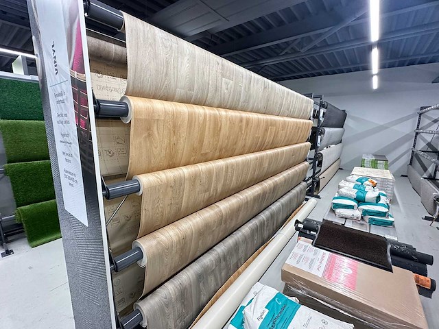 Partij rollen vloerbedekking - afbeelding 7 van  11