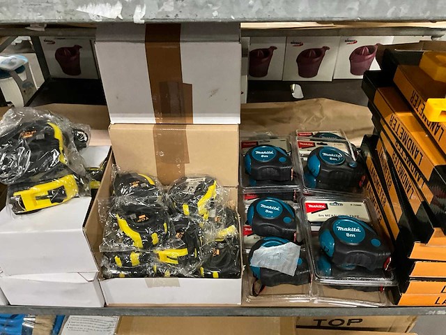 Partij rolmaten en landmeters - afbeelding 3 van  4