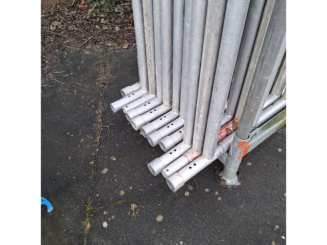 Partij rolsteiger materiaal - afbeelding 4 van  15
