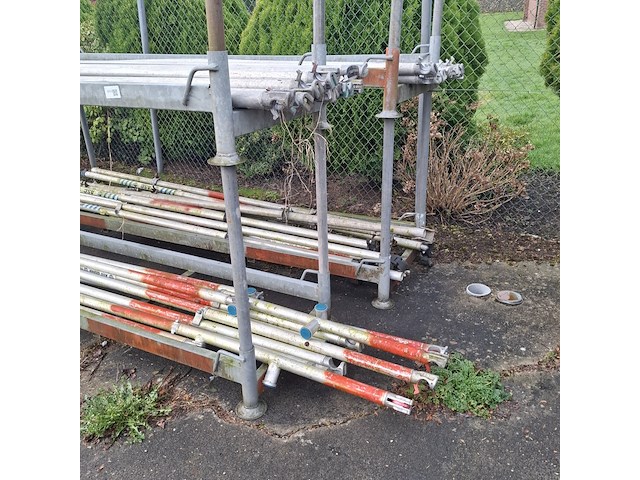 Partij rolsteiger materiaal - afbeelding 14 van  15