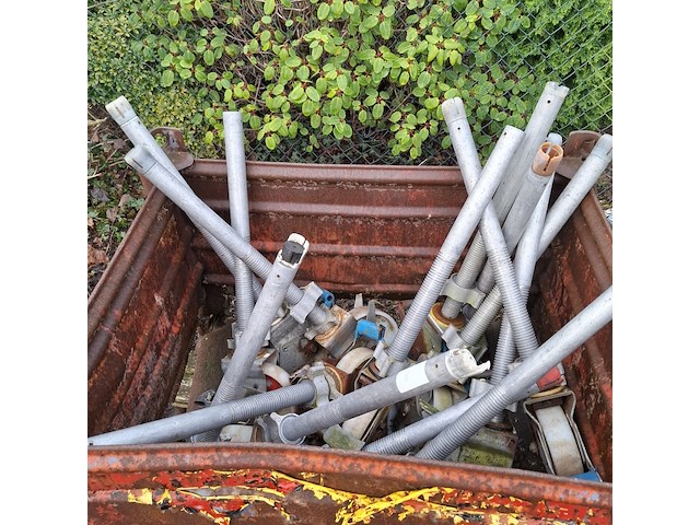 Partij rolsteiger materiaal - afbeelding 15 van  15