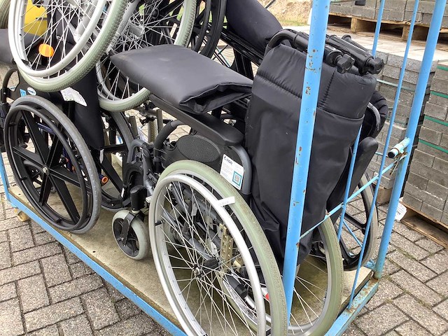 Partij rolstoelen - afbeelding 5 van  11
