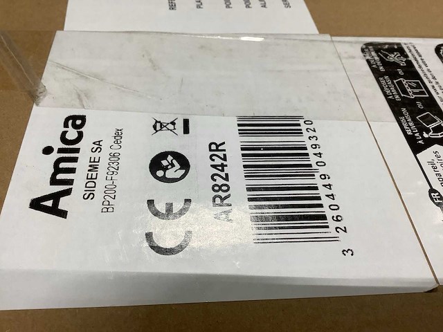 Partij ronde eettafels - afbeelding 8 van  32