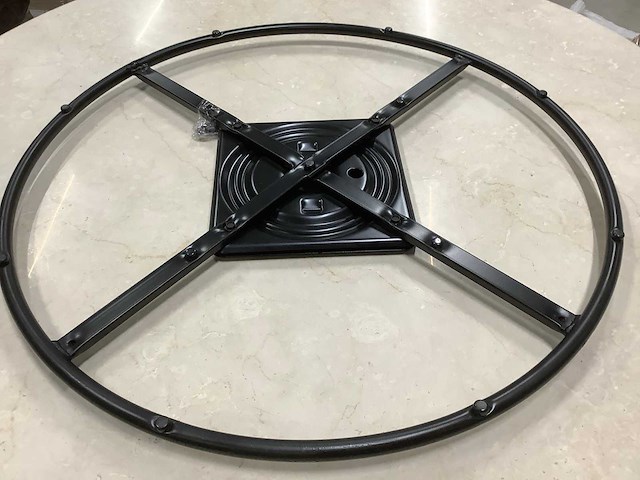 Partij ronde eettafels - afbeelding 10 van  32