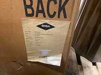 Partij ronde eettafels - afbeelding 24 van  32