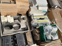 Partij roosters met toebehoren - afbeelding 4 van  5