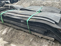 Partij rubber diverse afmetingen circa 500m2 - afbeelding 2 van  9