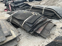 Partij rubber diverse afmetingen circa 500m2 - afbeelding 3 van  6