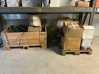 Partij rubber - afbeelding 14 van  16