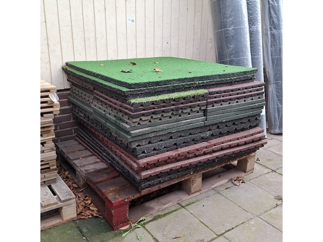 Partij rubberen tegels - afbeelding 1 van  4