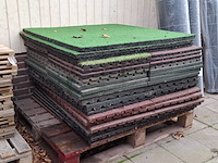 Partij rubberen tegels - afbeelding 1 van  4