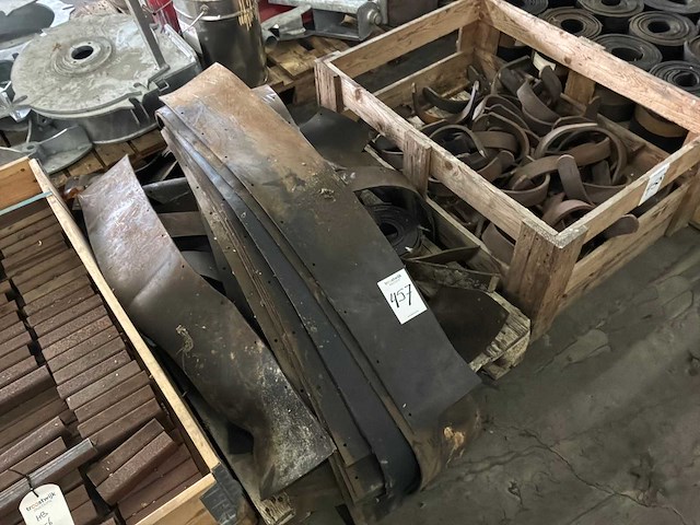 Partij rubberstroken - afbeelding 1 van  2