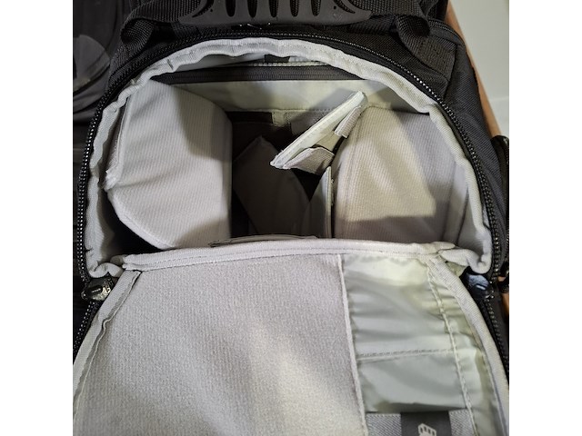 Partij rugtassen, o.a. lowepro - afbeelding 5 van  7
