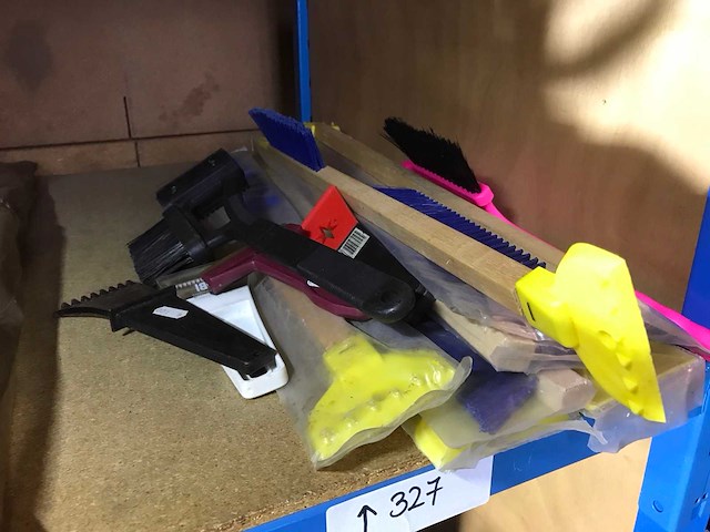 Partij ruitenkrabbers - afbeelding 1 van  2