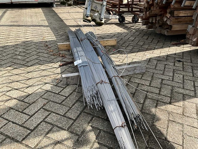 Partij rvs 304 richt straaf - afbeelding 3 van  3