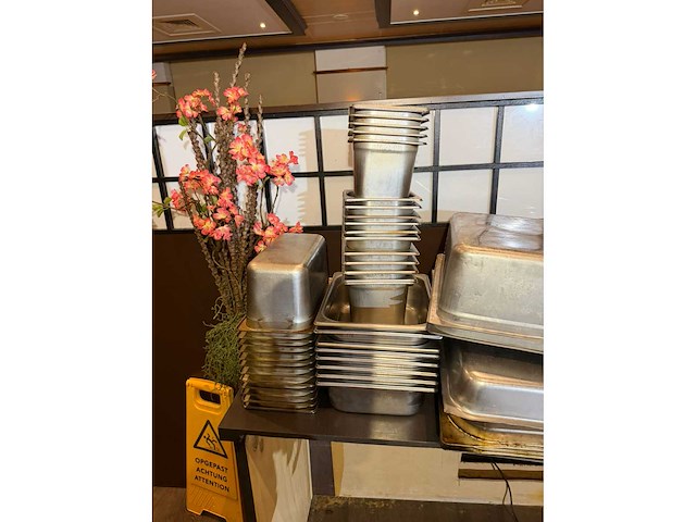 Partij rvs bakken - afbeelding 5 van  8