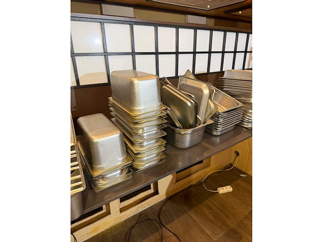 Partij rvs bakken - afbeelding 7 van  8