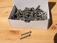 Partij rvs bouten m6x40 ca 1600 gram - afbeelding 2 van  7