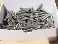 Partij rvs bouten m6x40 ca 1600 gram - afbeelding 4 van  7