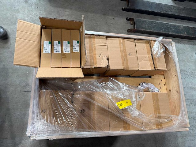 Partij rvs bouten - afbeelding 1 van  4