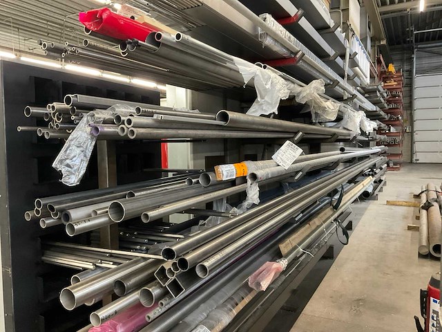 Partij rvs buizen - afbeelding 1 van  16