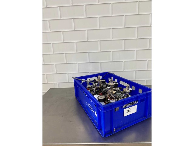 Partij rvs en koper tapmaterialen - afbeelding 5 van  5