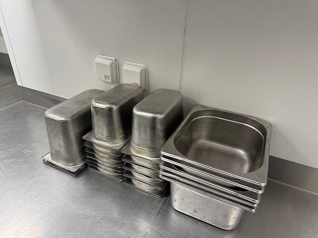 Partij rvs gastronormbakken - afbeelding 2 van  2