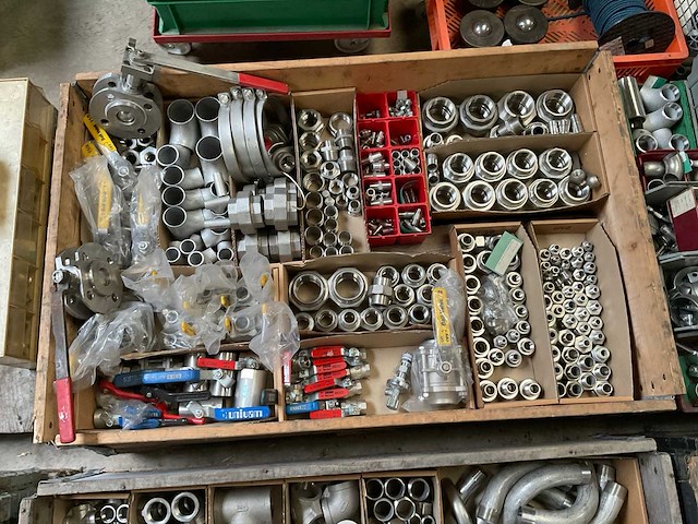 Partij rvs installatiemateriaal - afbeelding 6 van  7