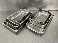 Partij rvs keukenbenodigdheden - afbeelding 1 van  4