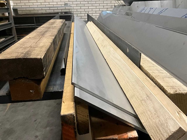 Partij rvs plaatmateriaal - afbeelding 4 van  7