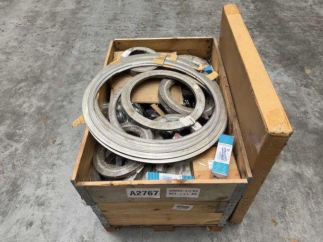 Partij rvs ringen/stripcoils + diverse - afbeelding 1 van  6