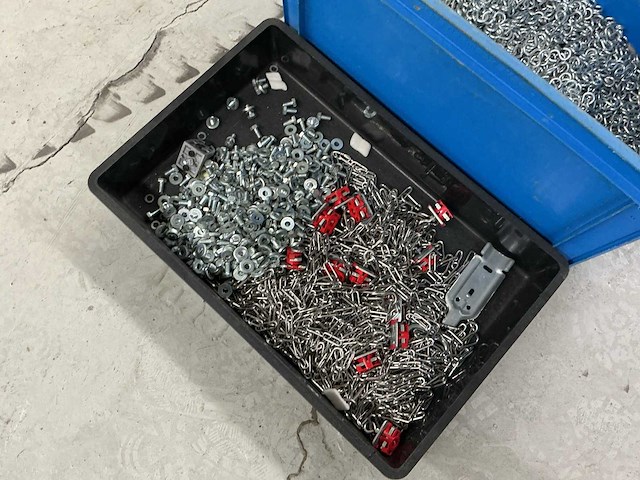 Partij s-haken en oogbouten - afbeelding 2 van  8