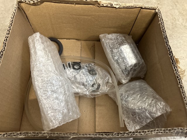 Partij sanitair, badkamer artikelen hansgrohe - afbeelding 3 van  5