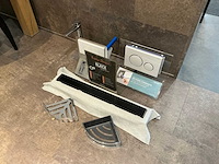 Partij sanitair benodigdheden - afbeelding 1 van  8