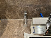 Partij sanitair benodigdheden - afbeelding 8 van  8