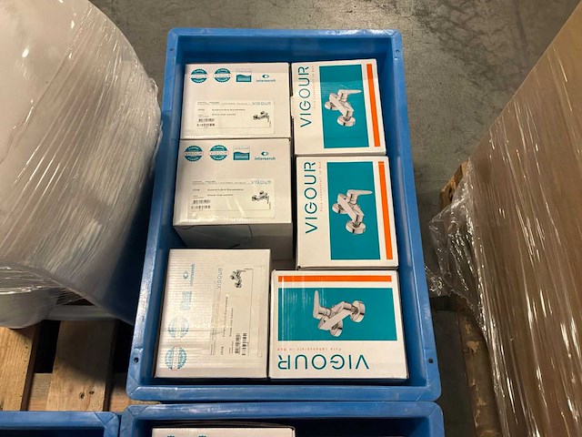 Partij sanitair benodigdheden - afbeelding 5 van  7