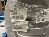 Partij sanitair benodigdheden - afbeelding 7 van  7