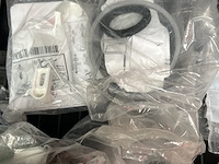 Partij sanitair en badkameraccessoires - afbeelding 6 van  8