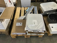 Partij sanitair en toebehoren - afbeelding 1 van  2